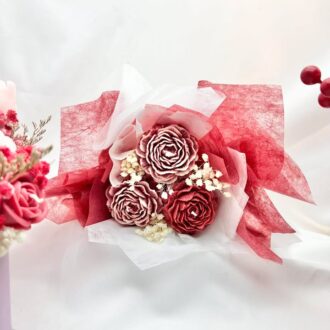 Bó hoa 3 bông nến thơm mẫu đơn đỏ
